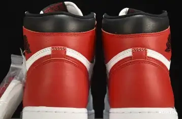 Air Jordan 1 555088-161  High OG 0625